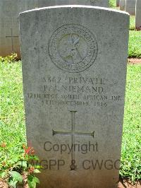 Dar Es Salaam War Cemetery - Niemand, P J